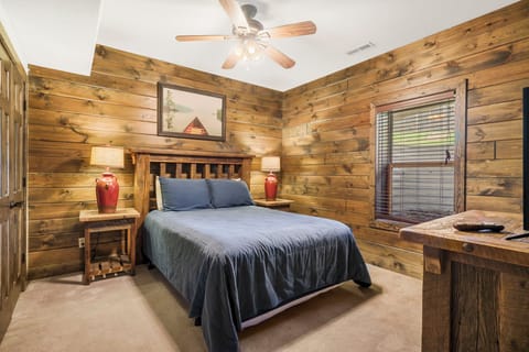 Lower level Queen guestroom