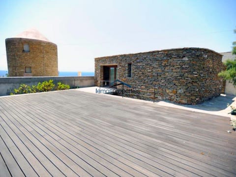 Stone built villa with a swimming pool and a fantastic sea view in Koundouros Villa in Kea-Kythnos