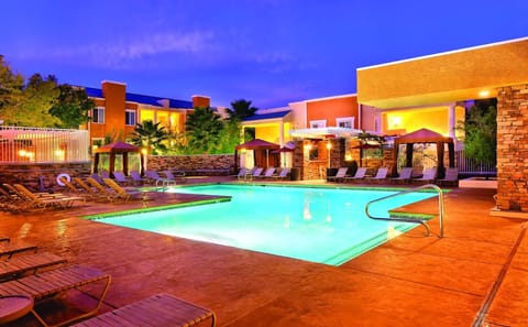 Pool | Outdoor pool