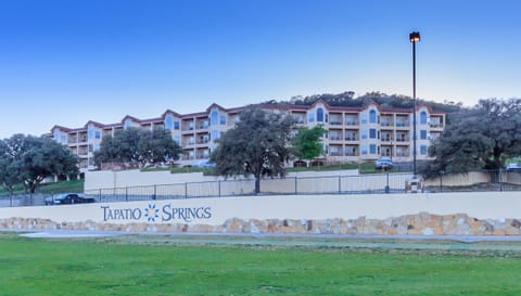 Gorgeous condos at Tapatio Springs Country Club.