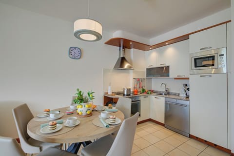 Kitchen and dining area