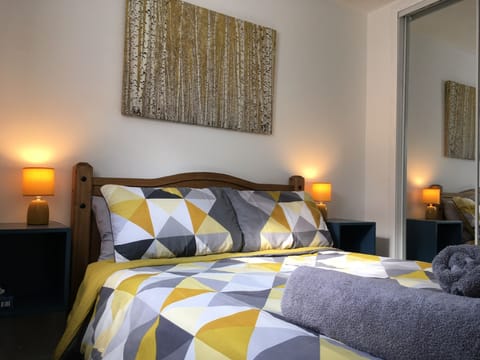 bedroom with double bed