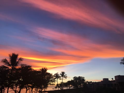 Aloha! Enjoy the beautiful Kona sunsets at our Kona Ali'i Condominium.
