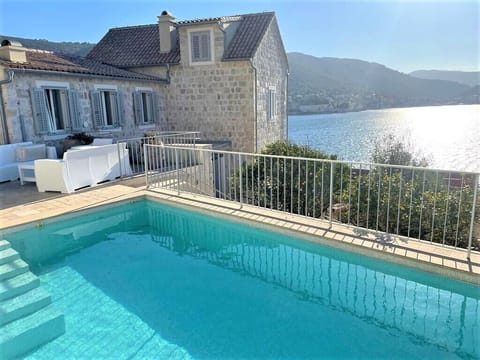 Our perfectly positioned villa is one of the largest and most luxurious on Vis