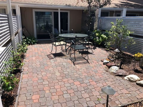Convenient & private front patio, great for dogs or spending time outside! 