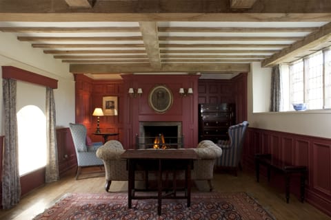 Boxwell Cottage sitting room