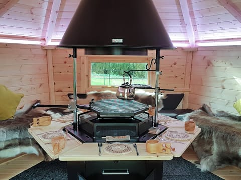 Cosy and comfortable barbecue hut - perfect for entertaining whatever the weather | Renchers Farmhouse, Crossway Green, near Stourport-on-Severn