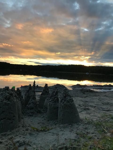 Beach nearby, sun loungers