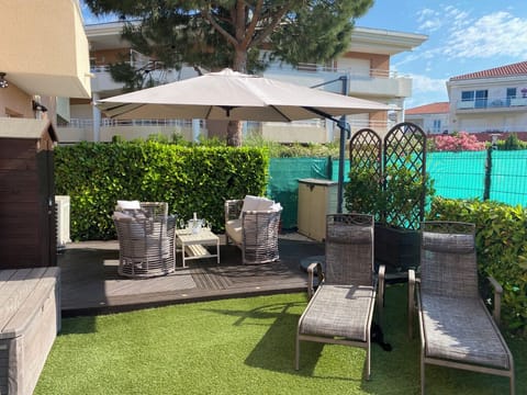 Shaded decked area (sun in the morning/shade in the afternoon)