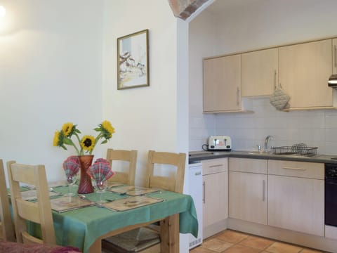 Convenient dining area | Cothi Cottage - Upton Hall Cottages, Nantgaredig, near Llandeilo