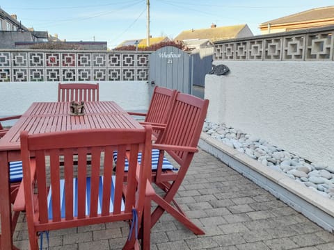 Outdoor area | Wheelhouse 21, Amble
