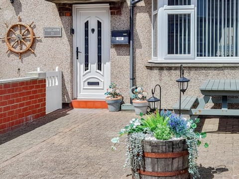 Exterior | Wheelhouse 21, Amble