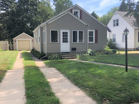 Outside of Notre Dame Cottage! Nice neighborhood close to ND!