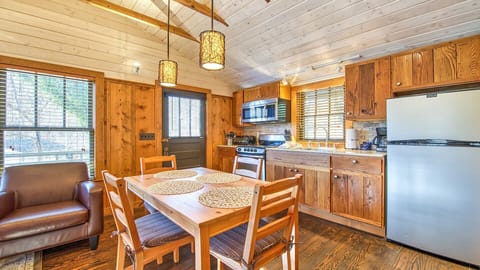 Entrance and Dining Area