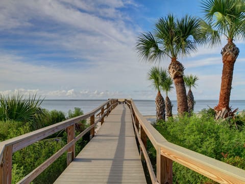 Community Pool | 5*Clean | Flex Cancelation | Beachside Condo by Southern Belle Tybee Apartment in Tybee Island