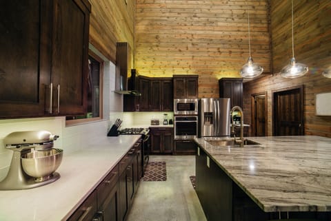 ModernTwist.BeaversBend8