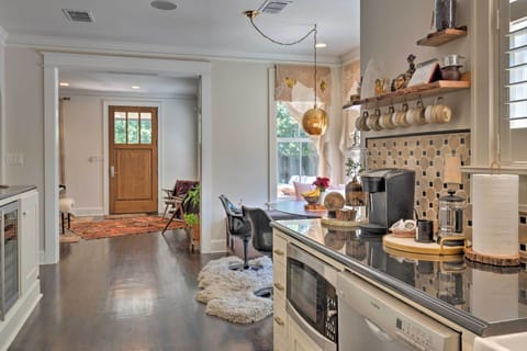 Kitchen | Keurig Coffee Maker | French Press | Ice Maker | Spices