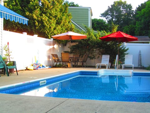 Non-heated pool.  Available  summer months.  Pool closes early October. 
