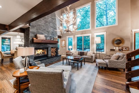 Great Room with 2-Story Ceilings & Dramatic Views, Open Concept Floor Plan is Perfect For Entertaining, High End Wood Flooring, Custom Furnishings, De