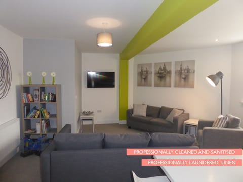 Mia's Place is Professionally cleaned and sanitised by the house keeping team.