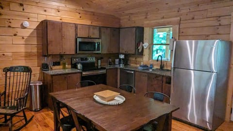 Fantastic open concept kitchen, dining and great room keeps everyone together!