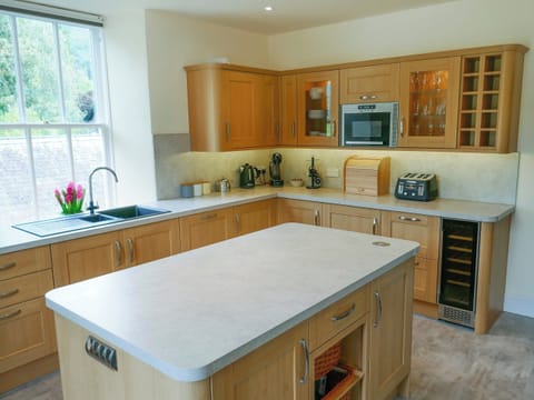 Modern fitted kitchen | Easedale Corner, Grasmere, near Ambleside