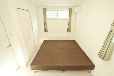 4 bedrooms, desk, free WiFi, bed sheets