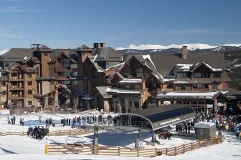 Grand Lodge is located at the base of Peak 7 just steps from Independence lift