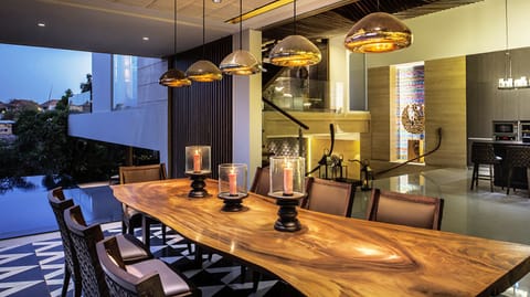 Open Dinning area