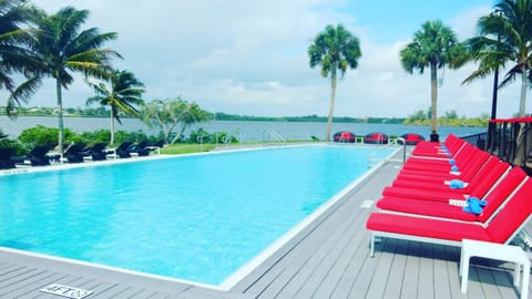 Outdoor pool, a heated pool