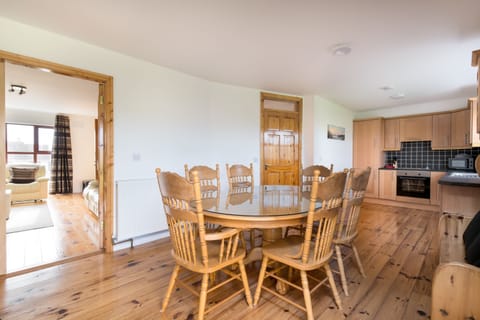 Ceol_Na_Mara_Fethard_on_Sea_Wexford_5_Bedrooms