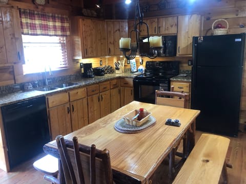 Fully stocked kitchen with a gorgeous dining table