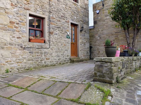 Parking for 1 car | Mallard’s Nest, Skipton