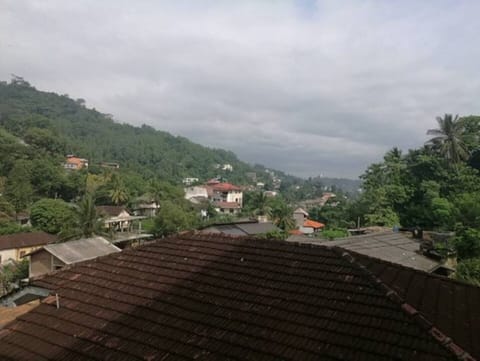 Sobaya Kandy- Deluxe unit 2 Bed and Breakfast in Kandy