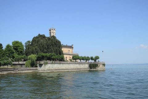 Surroundings [summer] (1-5 km)