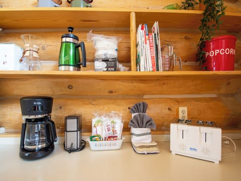 SWP Miles Behind cabin Kitchen details