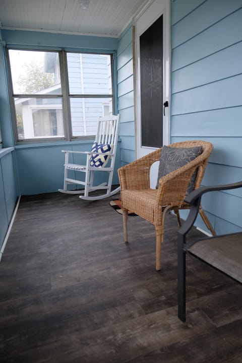 Enclosed Front Porch