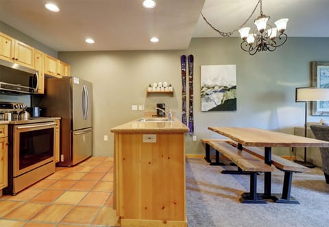 Open concept kitchen and dining area