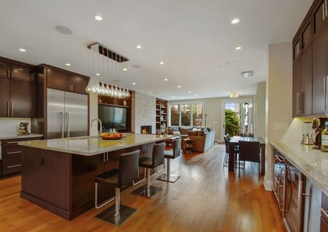 KITCHEN AND GREAT ROOM