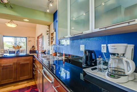 Equipped with Stainless Steel Appliances