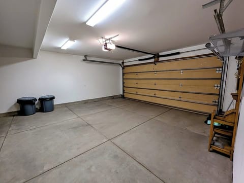 Private 2-car garage