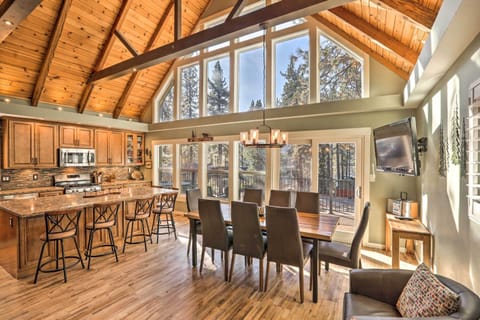 Truckee Vacation Rental House | 4BR | 3BA | 2,600 Sq Ft | 3 Stories