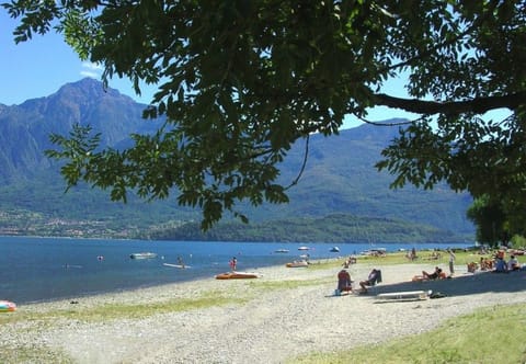 Beach nearby, sun loungers