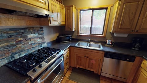 Oven, stovetop, dishwasher, coffee/tea maker