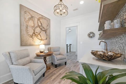 Diamond in the Dunes - Beachfront Dunes of Destin Vacation Rental House with Private Pool in Destin, Florida - Five Star Properties Destin/30A