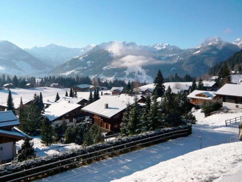 Plant, Sky, Cloud, Building, Tree, Wood, Land Lot, Window, Residential Area, Leisure