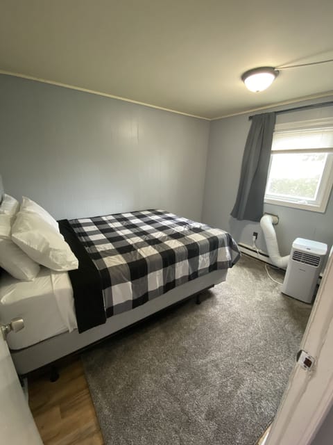 2 bedrooms, free WiFi, bed sheets, wheelchair access