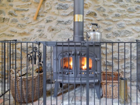 Warming wood burner | The Hen House - Cwm Clyd, Llandovery