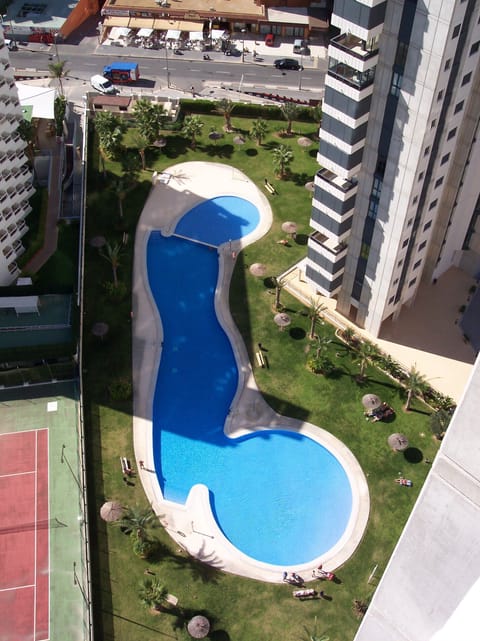 Indoor pool, outdoor pool