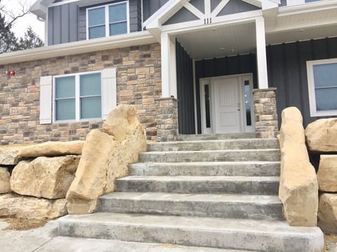 As features in 417 Magazine "TOP PICK"    Step up on into our 8 Bedroom Home!